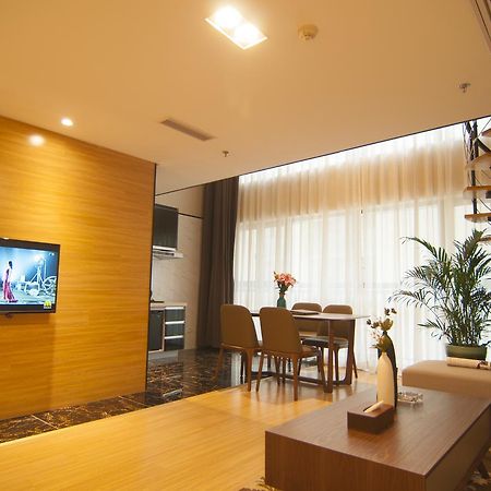 ווהאן Home Plus Suite Hotel And Apartment מראה חיצוני תמונה