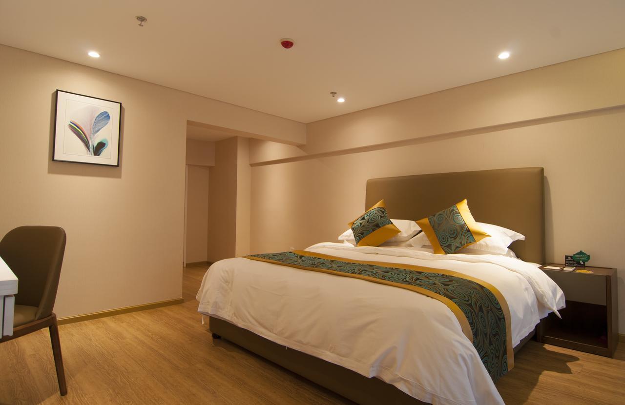 ווהאן Home Plus Suite Hotel And Apartment מראה חיצוני תמונה