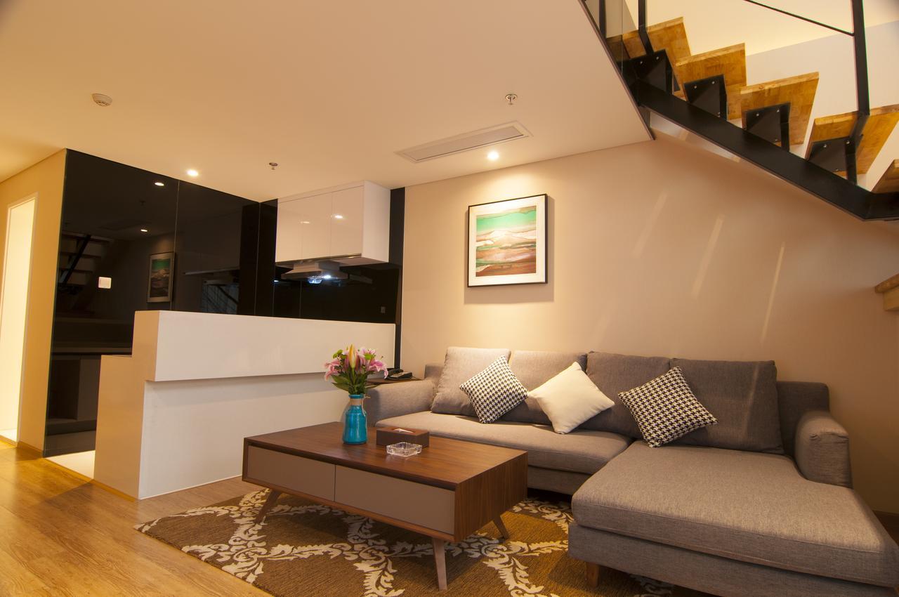 ווהאן Home Plus Suite Hotel And Apartment מראה חיצוני תמונה