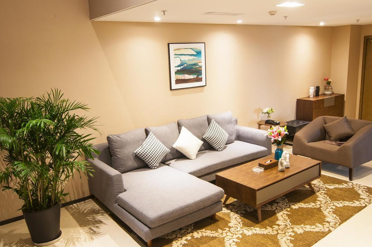ווהאן Home Plus Suite Hotel And Apartment מראה חיצוני תמונה
