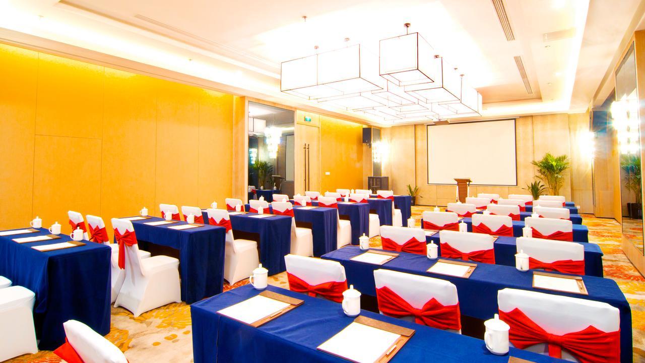 ווהאן Home Plus Suite Hotel And Apartment מראה חיצוני תמונה