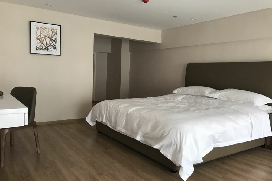 ווהאן Home Plus Suite Hotel And Apartment מראה חיצוני תמונה